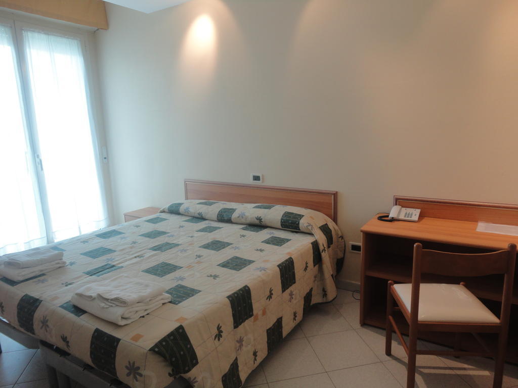 Hotel Al Ragno Cesenatico Bilik gambar