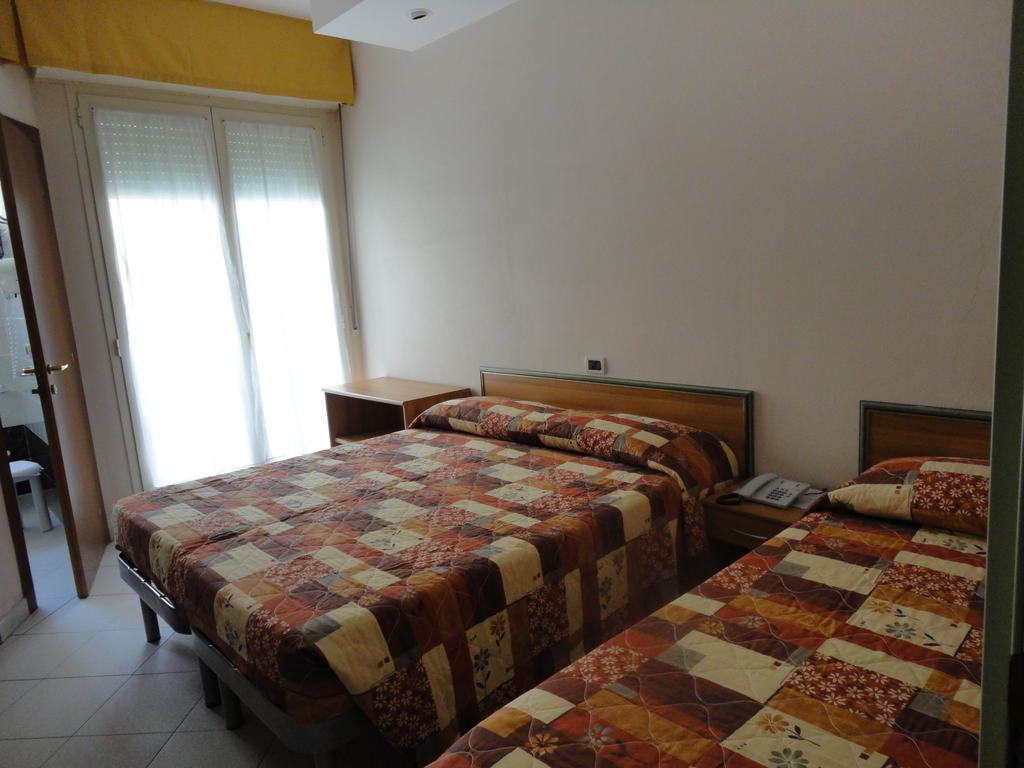 Hotel Al Ragno Cesenatico Bilik gambar